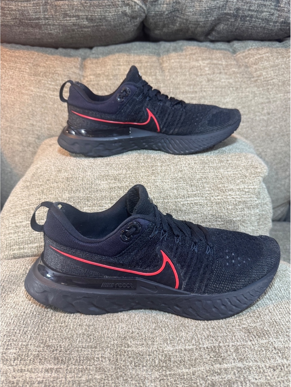 Nike React Infinity Run Flyknit 2 "By You" Custom Black/Crimson | Size 10.5